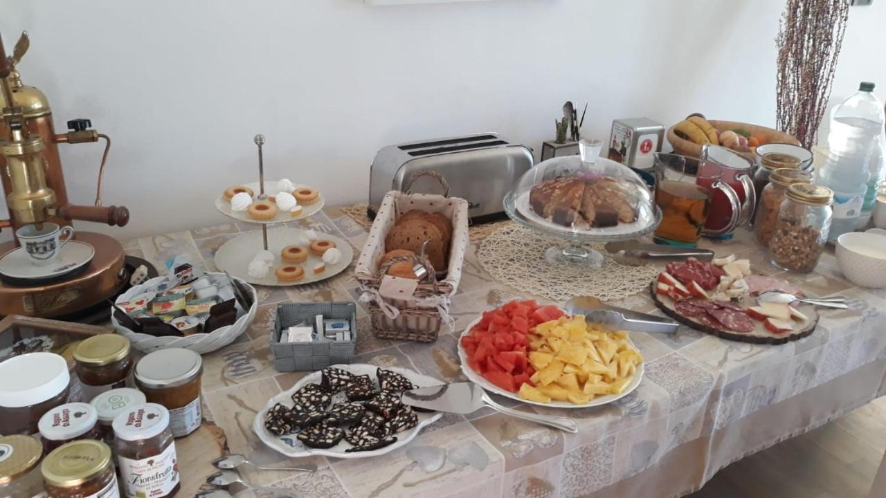 Pizzicalaluna Пианоро Екстериор снимка